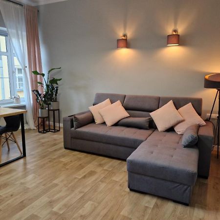 Apartament Ratuszowy Deluxe Jelenia Góra Exteriör bild