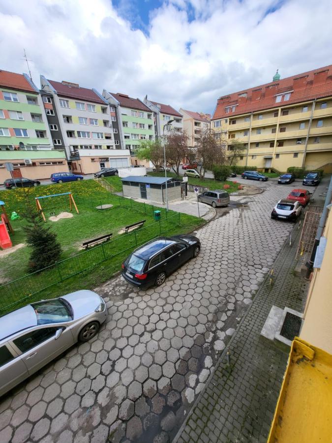 Apartament Ratuszowy Deluxe Jelenia Góra Exteriör bild